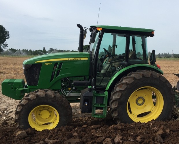John Deere 6105E, 6120E, 6135E Final Tier IV(from 10.2015) Tractors Service Repair Manual (TM608619)
