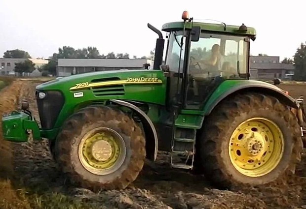 John Deere 7720, 7820, 7920 - 2WD or MFWD Tractors Service Repair Manual (TM2080)
