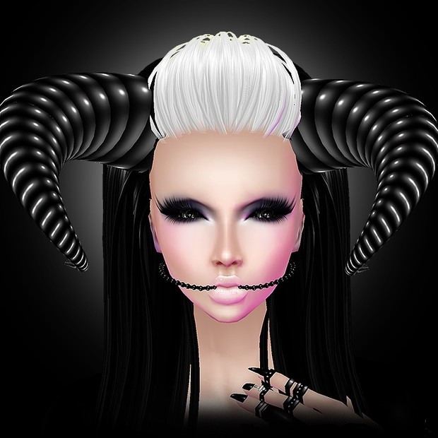 Gothic Bull Horns Mesh