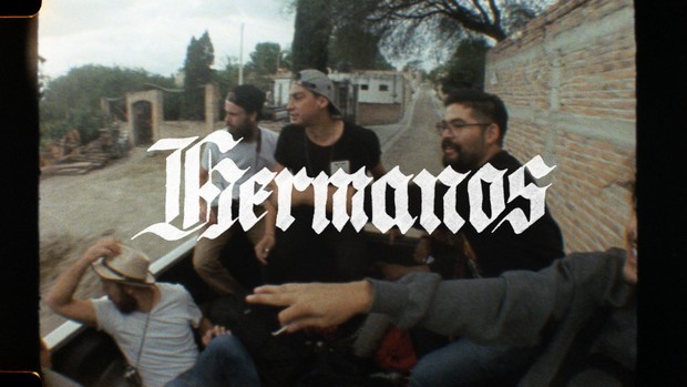 desktop version - Hermanos 01 - Mexico