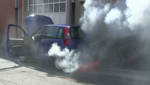 181 Blowing the Fiat Punto - Miss Iris is on fire