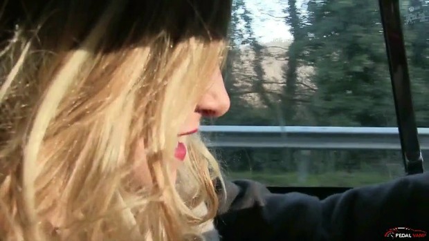 249 : Miss Barbie and the WV Beetle - gas to the max