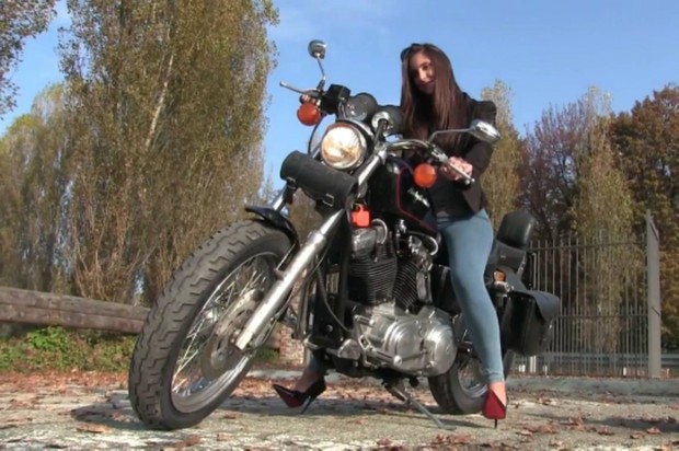 232 : Miss Iris - the Harley Davidson cranking disaster
