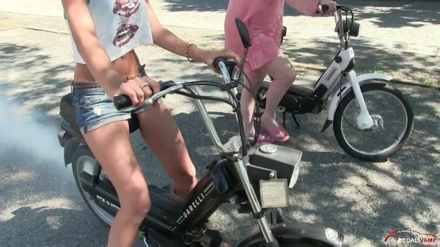 206 : Miss Vicky and Miss Black Mamba playing with mopeds