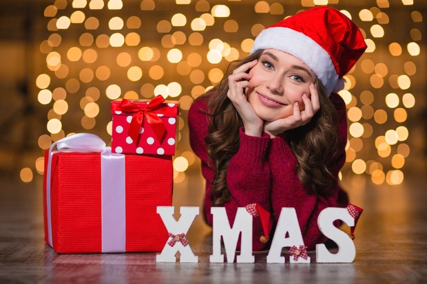 Celebrate Xmas with Me (Royalty Free License)