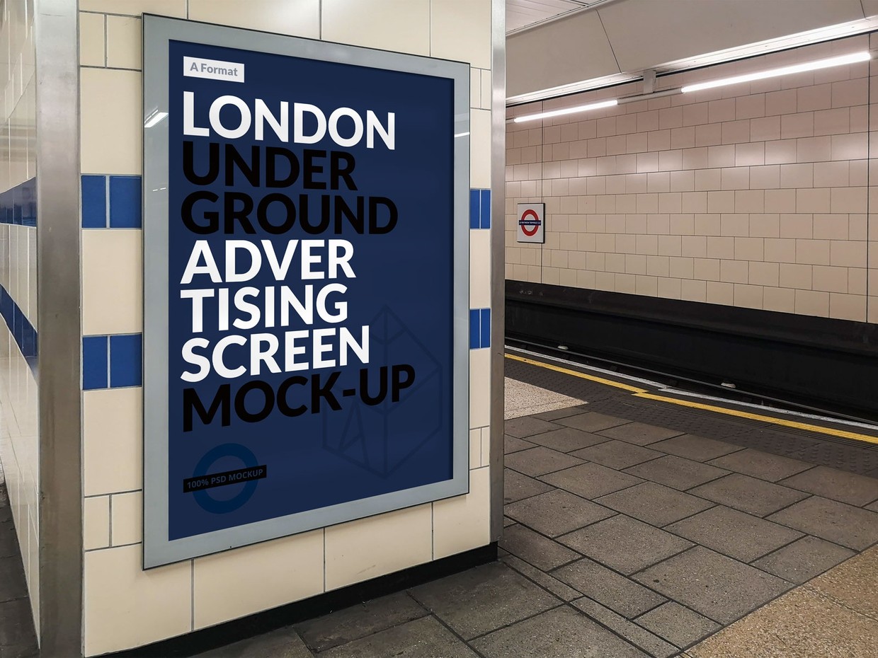 Free London Underground Advertising Screen MockUp 15