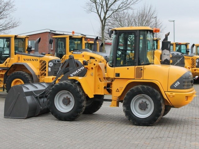 VOLVO L45B COMPACT WHEEL LOADER SERVICE REPAIR MANUAL - Manualss