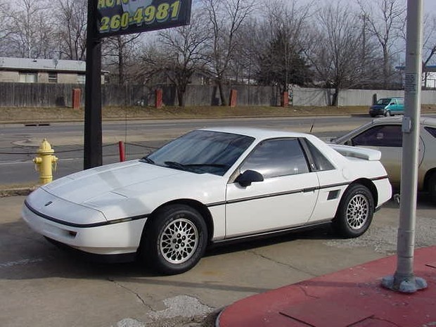 Pontiac Fiero 1984 to 1988 Service Workshop Repair Manual