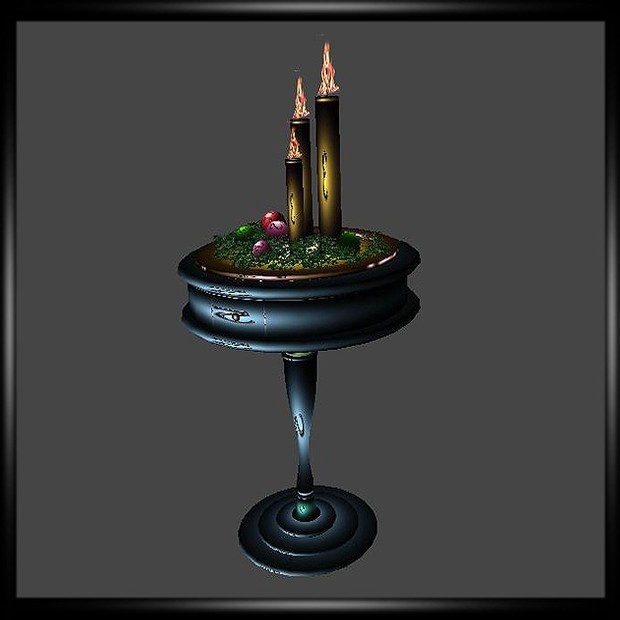 Petit Side Table