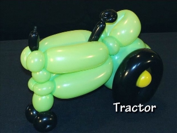 Tractor - Twisting Balloon Design by Tonya McNeill