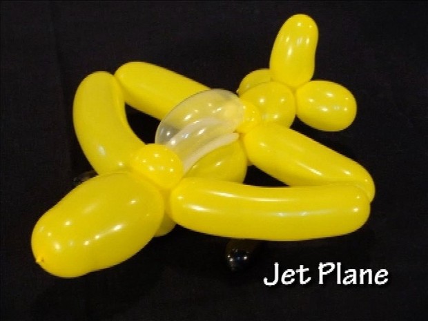 Jet Plane - Twisting Balloon Design by Tonya McNeill