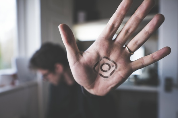 Hand Stamp Logo Mockup by DOD Media