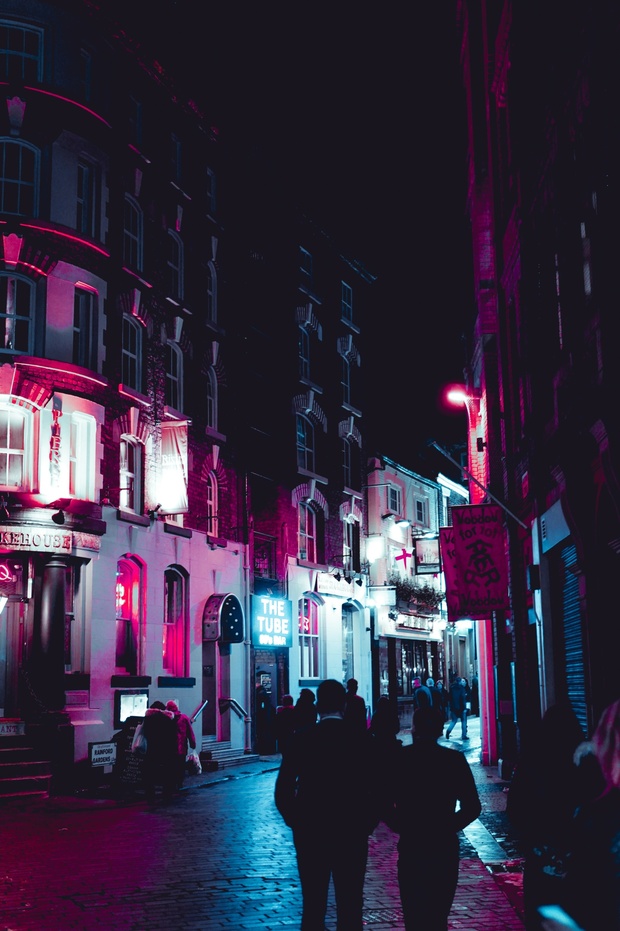 NEON NIGHT Lightroom Preset
