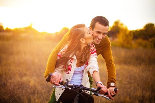 CRAZY!★ATTRACT THE PERFECT GIRLFRIEND ★
