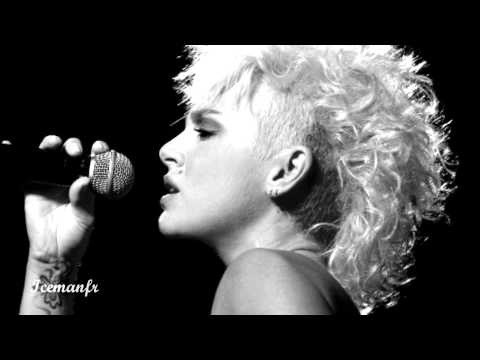 ΕΓΩ ΜΙΛΩ ΓΙΑ ΔΥΝΑΜΗ - ΕΛΕΩΝΟΡΑ ΖΟΥΓΑΝΕΛΗ VIDEO KARAOKE BY MGSPRODUCTION