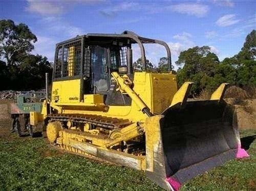KOMATSU D87E-2, D87P-2 CRAWLER TRACTOR SERVICE REPAIR MANUAL + OPERATION & MAINTENANCE MANUAL