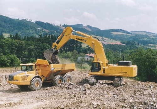 KOMATSU PC750SE-6K, PC750LC-6K HYDRAULIC EXCAVATOR SHOP MANUAL + OPERATION & MAINTENANCE MANUAL