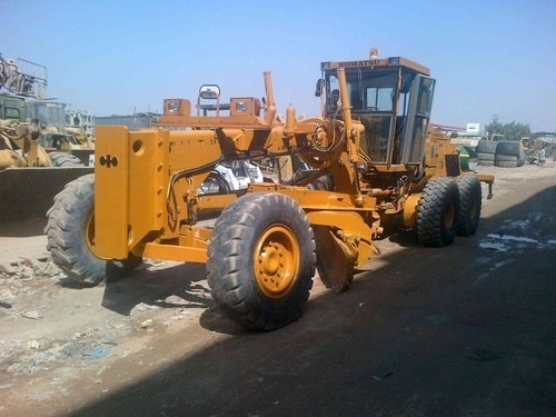 KOMATSU GD705A-4 MOTOR GRADER SERVICE REPAIR MANUAL + OPERATION & MAINTENANCE MANUAL
