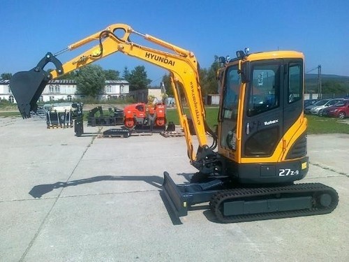 HYUNDAI R27Z-9 MINI CRAWLER EXCAVATOR SERVICE REPAIR MANUAL