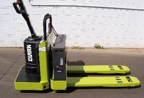 CLARK PWD 30-40SE, HWD 30-40SE FORKLIFT SERVICE REPAIR MANUAL