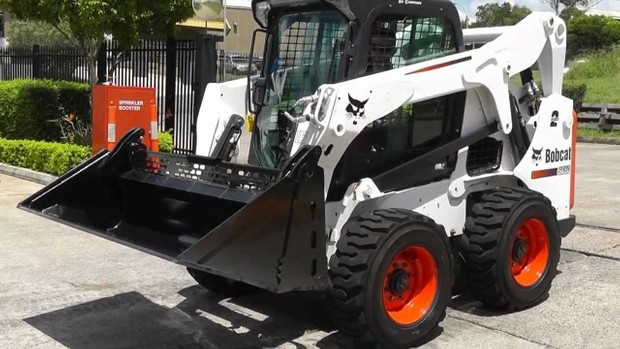 BOBCAT S650 SKID STEER LOADER OPERATION & MAINTENANCE MANUAL