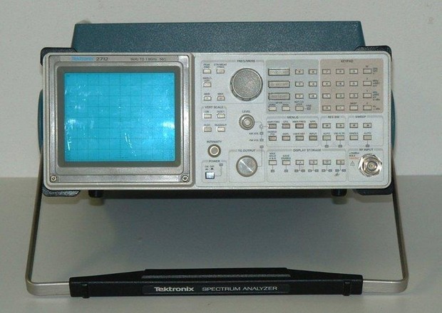 Tektronix 2715 Spectrum Analyzer Service Repair Manual