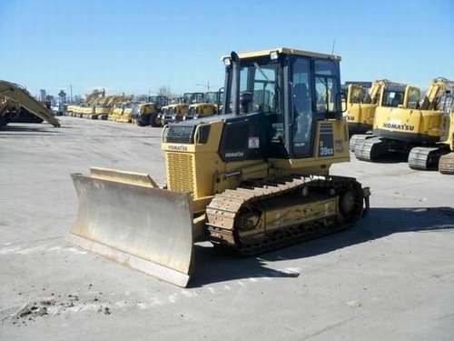 KOMATSU D39EX-21, D39PX-21 BULLDOZER SERVICE REPAIR MANUAL + OPERATION & MAINTENANCE MANUAL