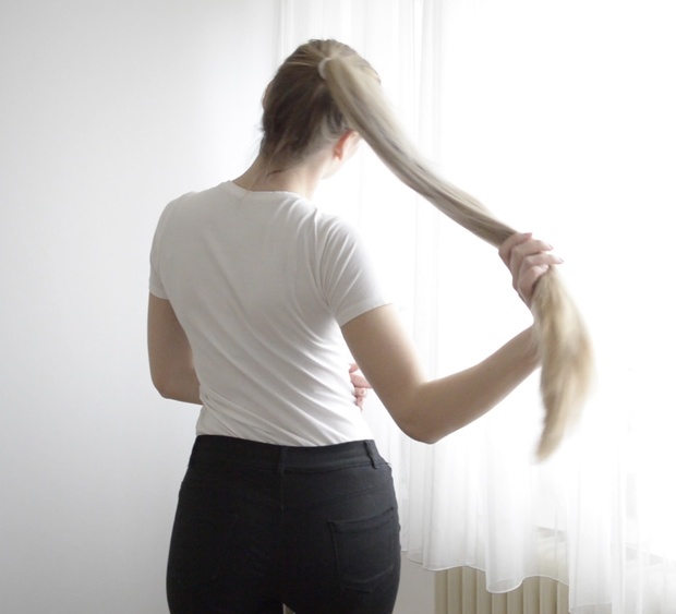 VIDEO - Young hip length