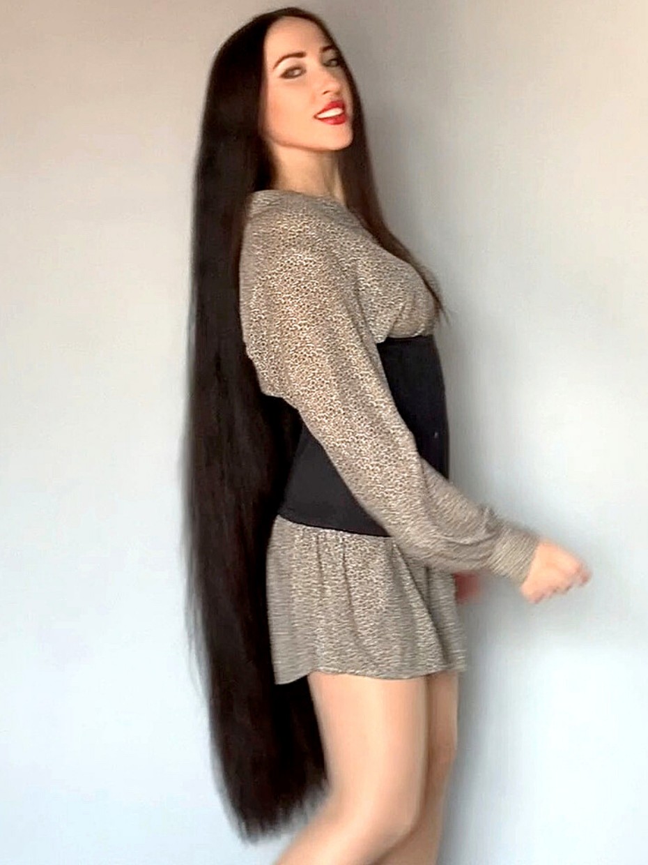 Video Knee Length Hair Play And Perfection Realrapunzels 3283