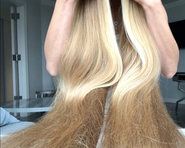 VIDEO - Rapunzel ASMR