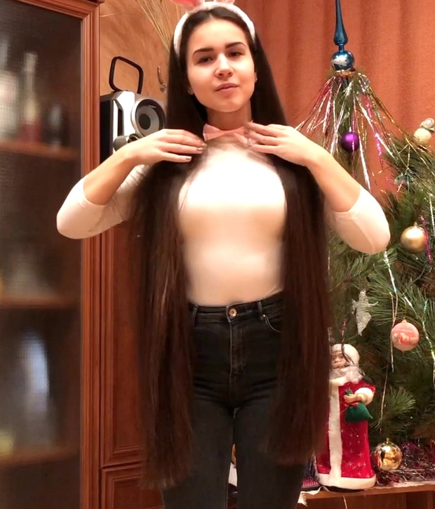 VIDEO - Silky Christmas