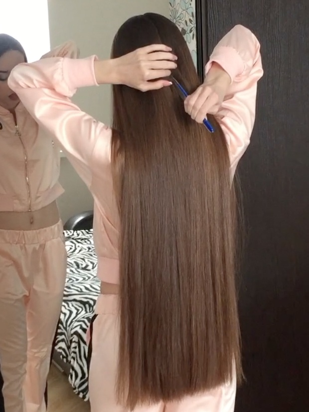VIDEO - Double elegance