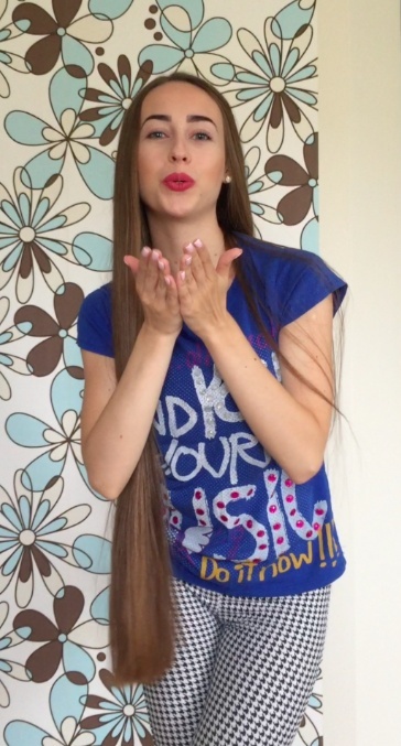 VIDEO - Long hair washing