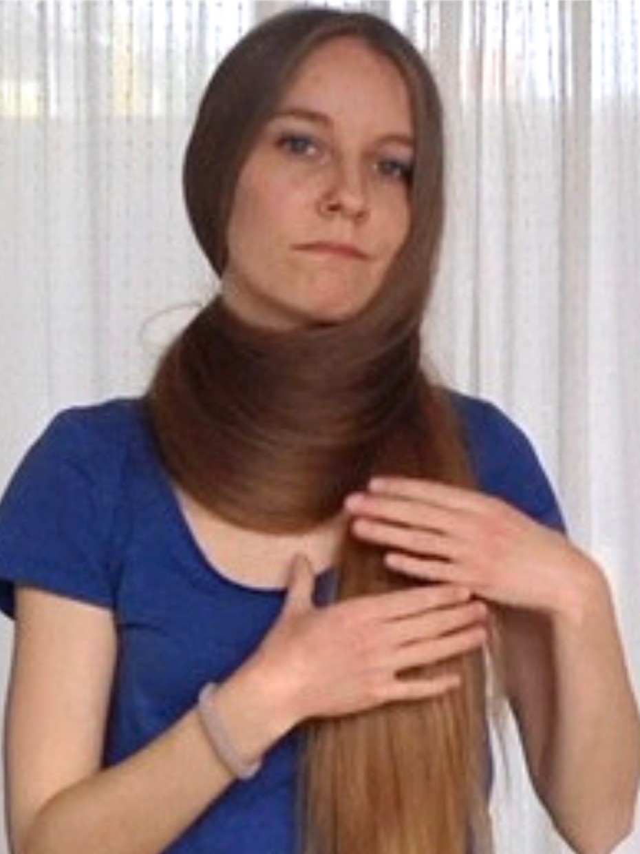 Video Top Quality Hair 4 Long Haired Singer Realrapunzels