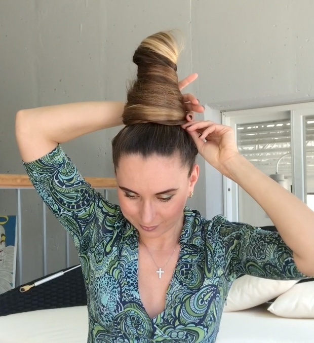VIDEO - Tower bun + special buns