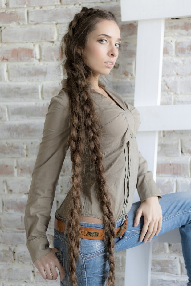 PHOTO SET - Alena photoshoot