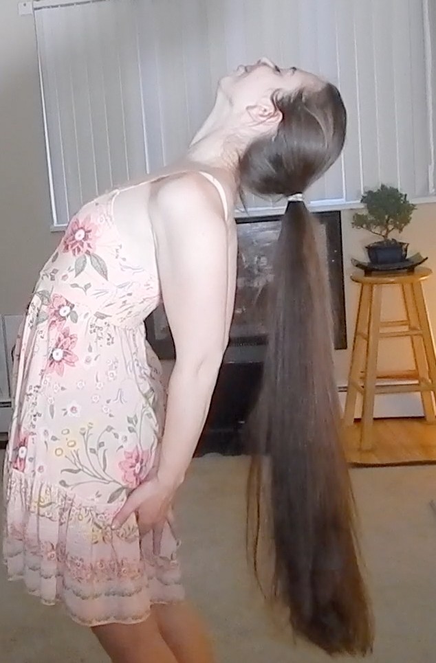 Video Super Silky Long Hair Play And Dance Realrapunzels