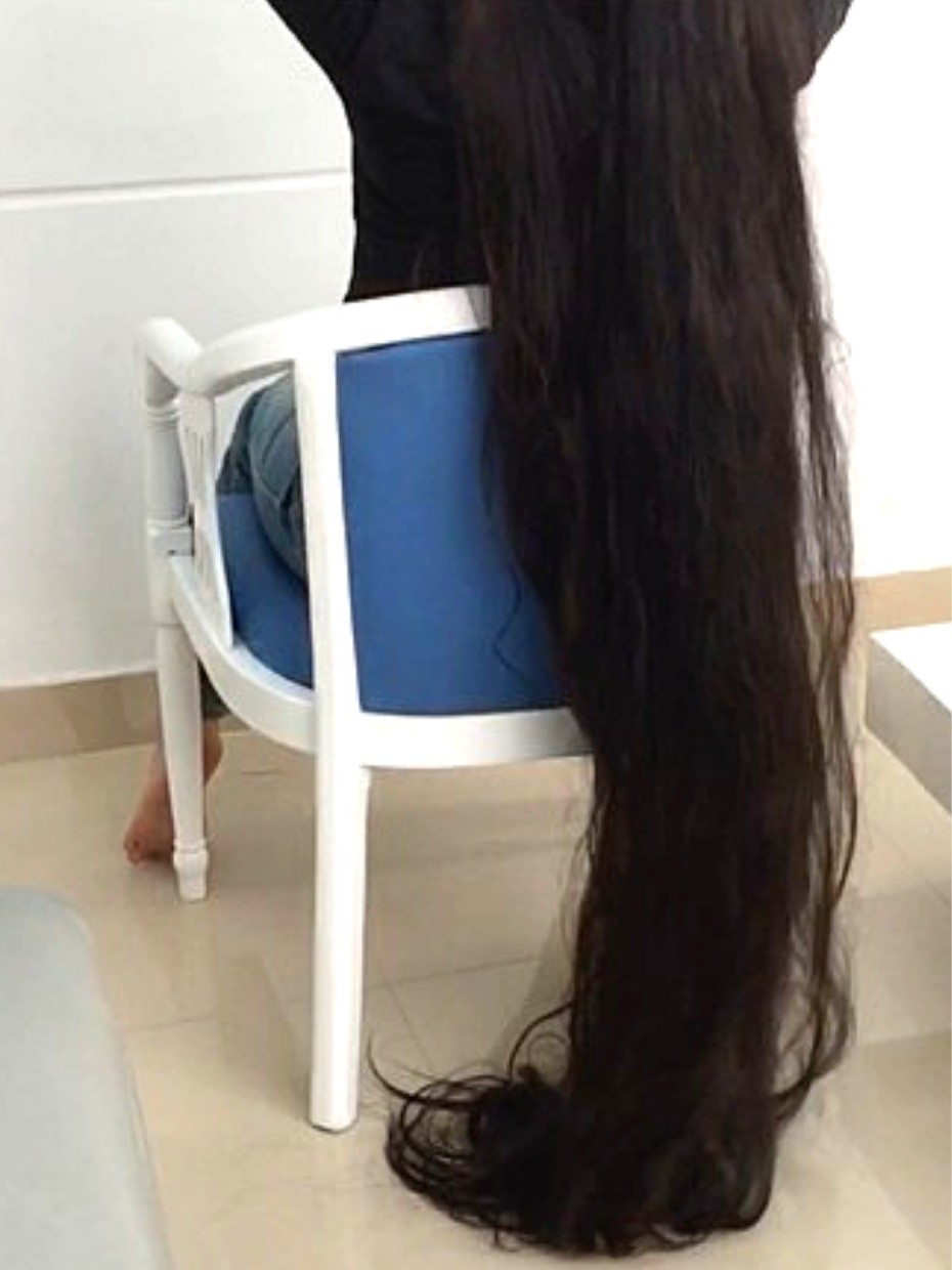 Video Floor Length Braid Bun Play And Brushing Realrapunzels