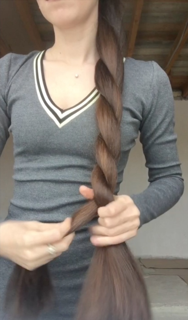 VIDEO - Superthick hair 2