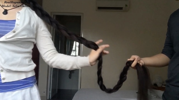 VIDEO - Beyond floor length ultimate hair play