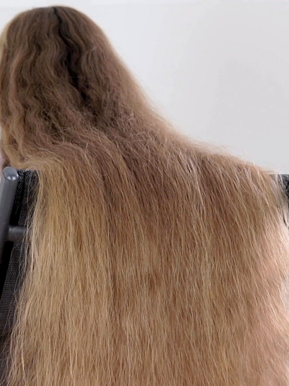VIDEO Siri s Long Hair Sliding Over The Chair RealRapunzels