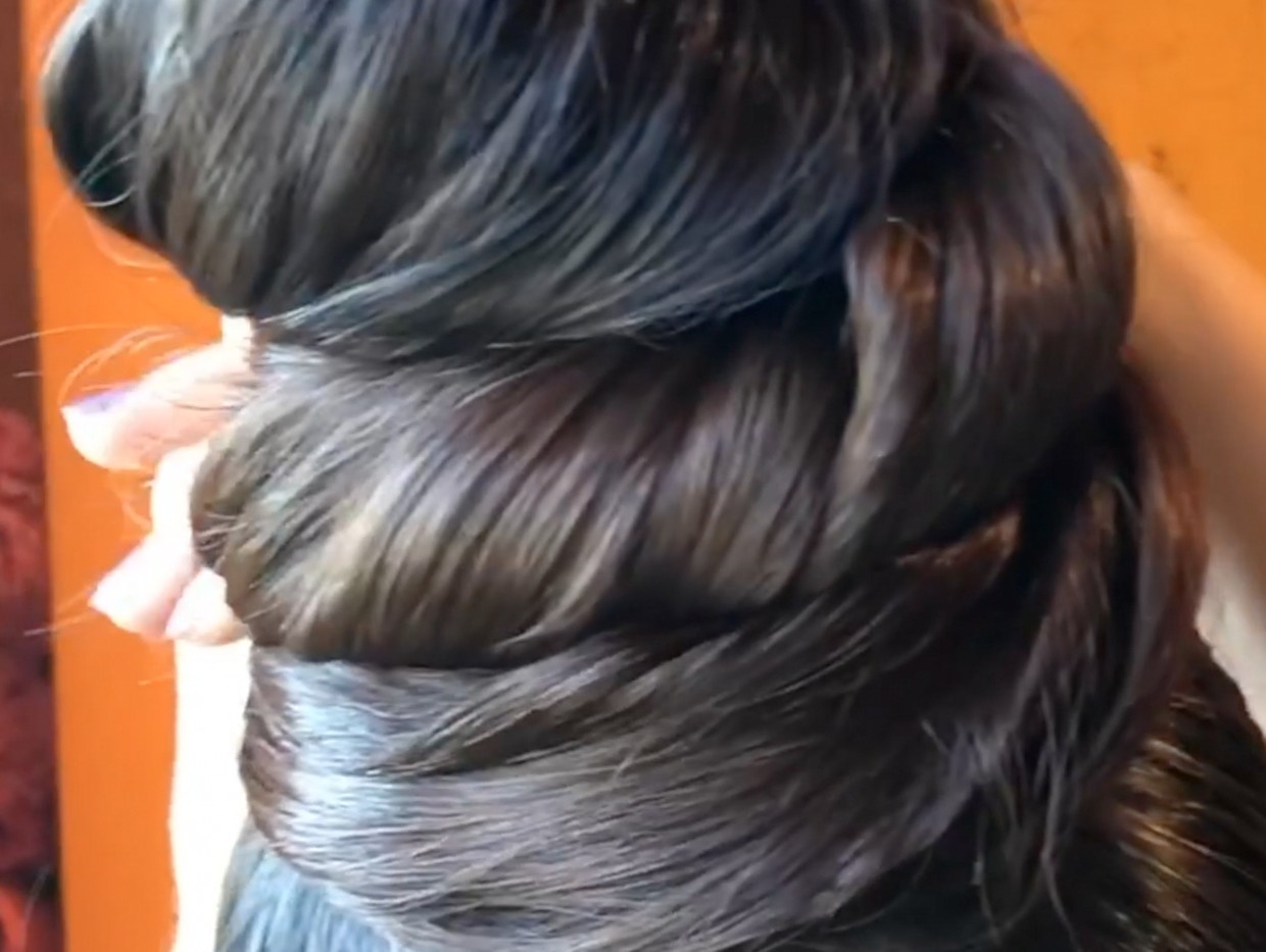Video Mila S Oily Hair Super Close Up Realrapunzels