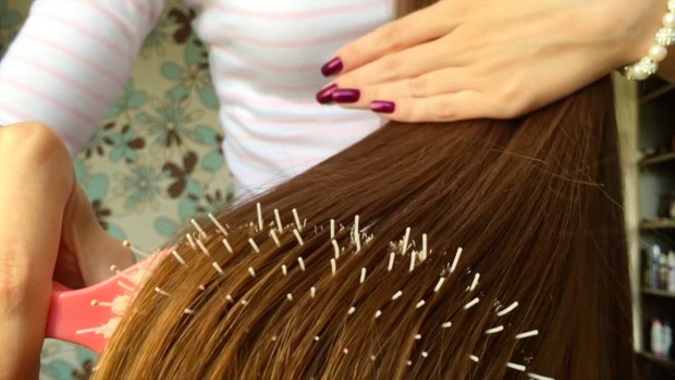 VIDEO - Classic length hair play in chair