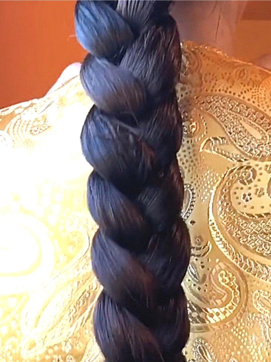 Video Mila S Oily Hair Super Close Up Realrapunzels
