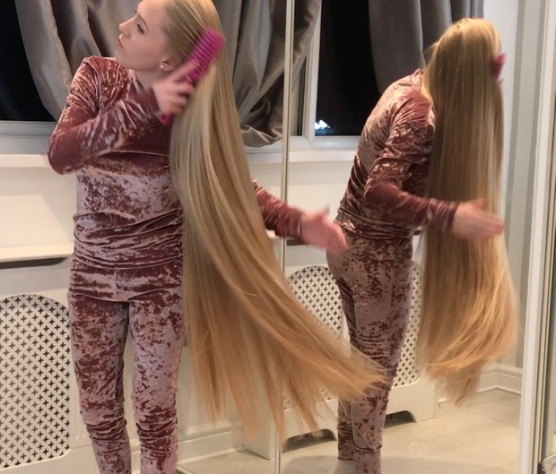 VIDEO - Supersilky blonde