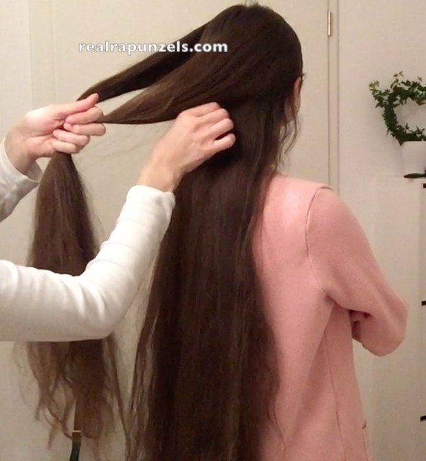 VIDEO - Classic length braid, hair play & updo