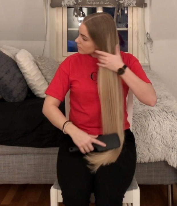 PHONE VIDEO - Swedish blonde in red
