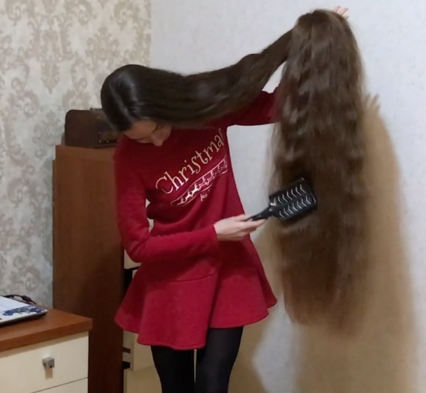 VIDEO - Folded hair