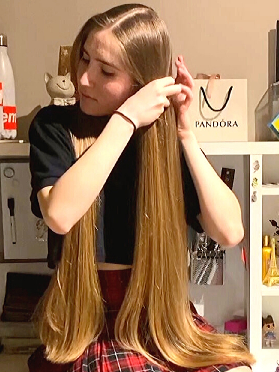 VIDEO - 100% Perfect pigtails - RealRapunzels