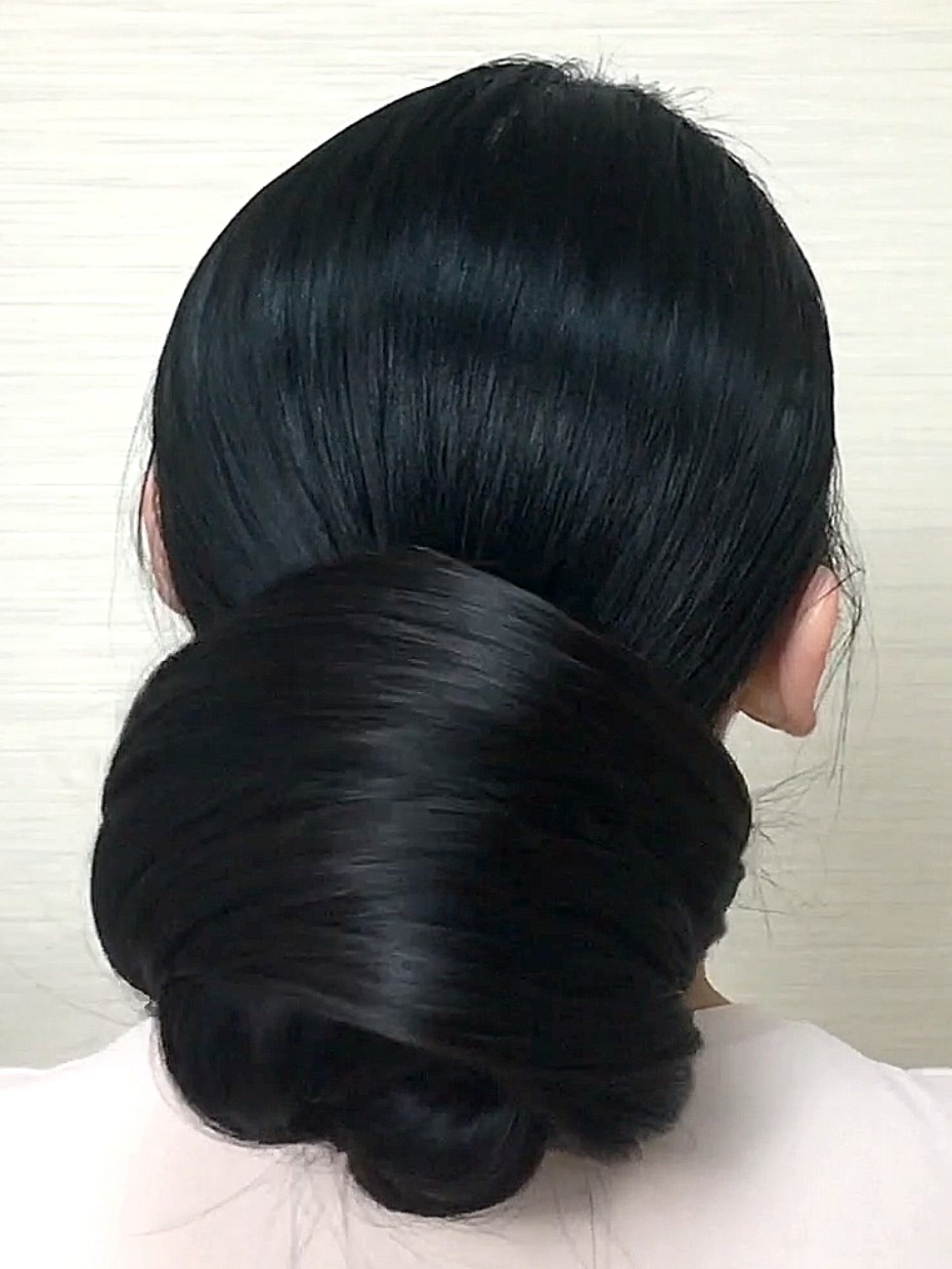 Video Rin S Huge Buns Realrapunzels
